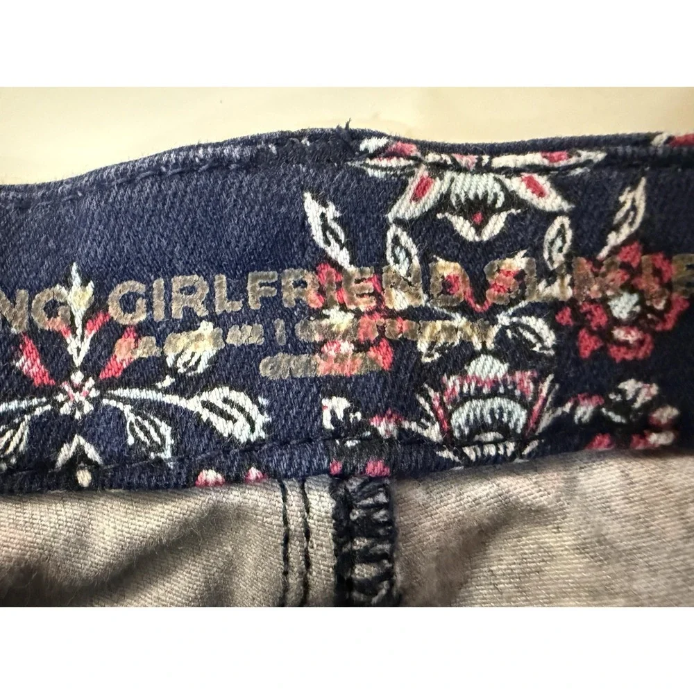 Chico's Floral Print Jeans Womens 28 Navy‎ So Slimming Girlfriend Ankle Boho